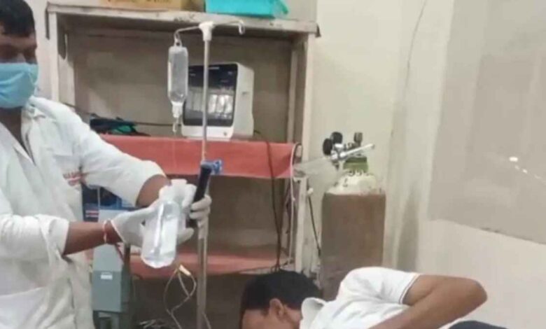 kanpur dehat collectorate youth poison complaint