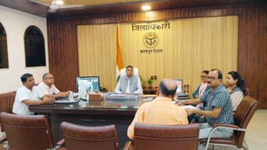 Photo of कानपुर देहात: जिलाधिकारी कपिल सिंह ने कलेक्ट्रेट में सुनीं जनसमस्याएं, निस्तारण में देरी पर दी चेतावनी