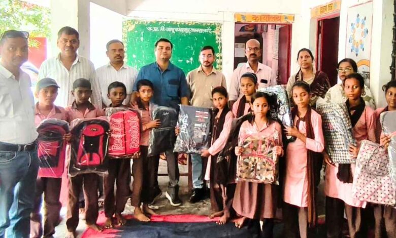 Bank of India CSR Activity Kanpur Dehat school bag distribution ceremony.