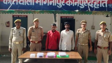 Photo of पीतल को सोना बताकर ठगी करने वाले दो शातिर गिरफ्तार, 5.66 लाख बरामद