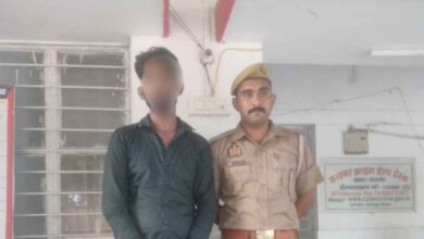 Photo of नौकरी के पहले ही दिन बैग से निकला 315 बोर का तमंचा: रिलायंस डिपो में सिक्योरिटी जांच के दौरान पकड़ा गया युवक, गजनेर पुलिस ने भेजा जेल