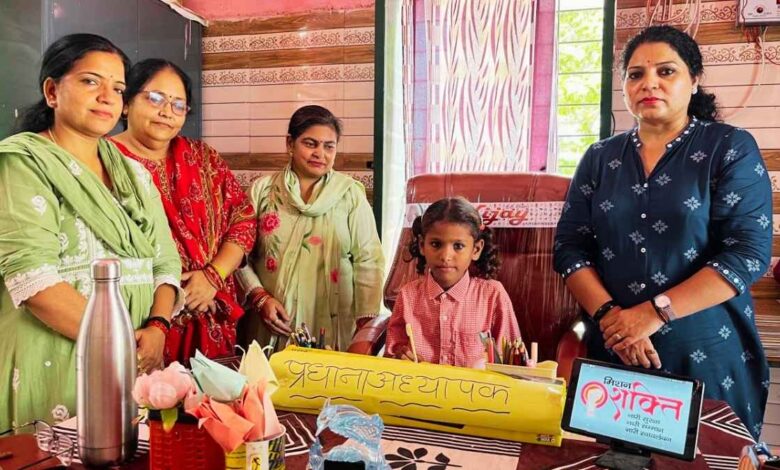 mission shakti manhapur school student headmaster