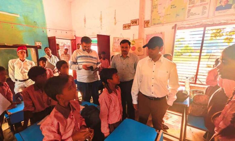 cdo vidhan jaiswal inspected schools kanpur dehat